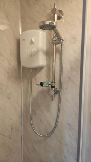1 Bedroom Studio In A Supurb Area Of 카디프 외부 사진